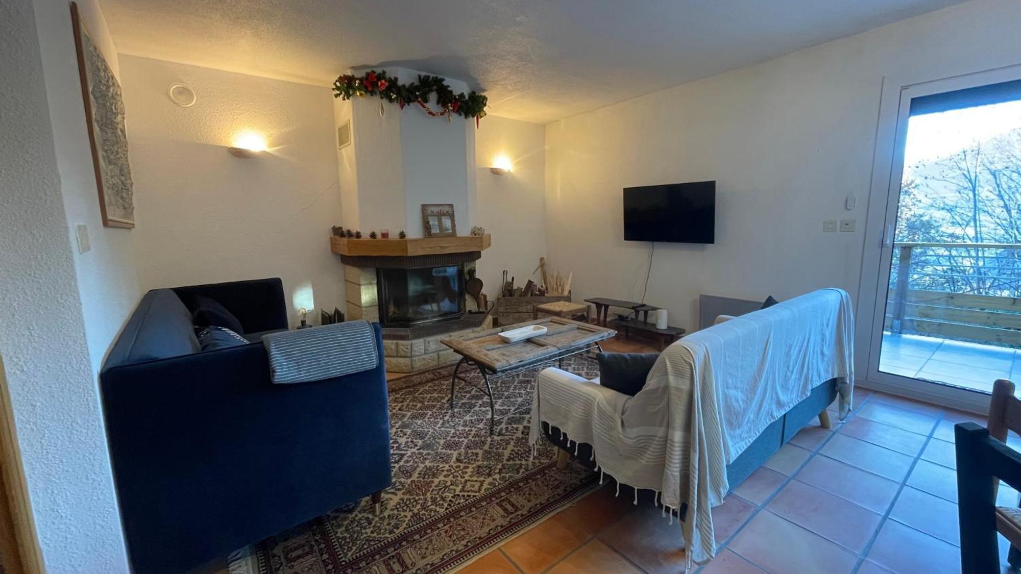 Gite Confort 15 Couchages, Vue Panoramique Montagne Hautes Alpes, Terrasses Embrun Eksteriør billede