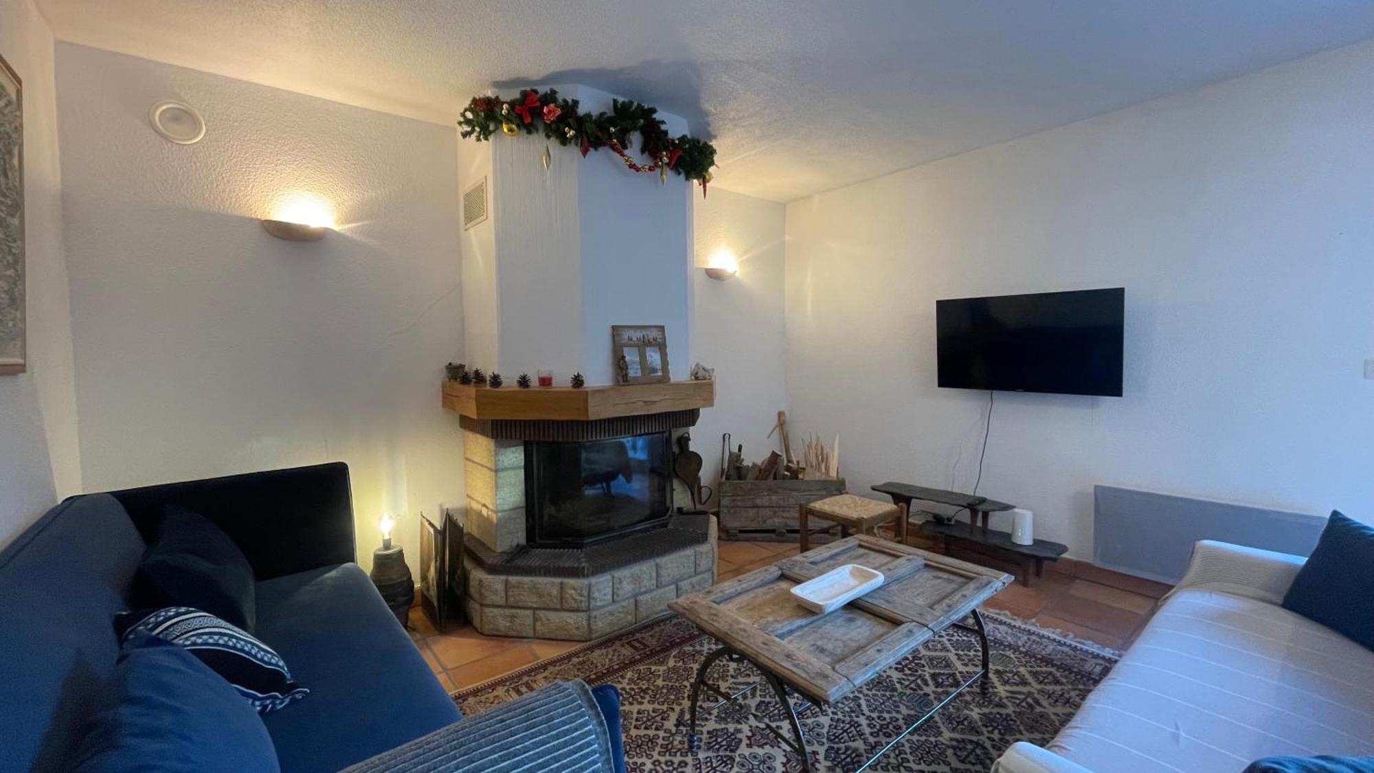 Gite Confort 15 Couchages, Vue Panoramique Montagne Hautes Alpes, Terrasses Embrun Eksteriør billede